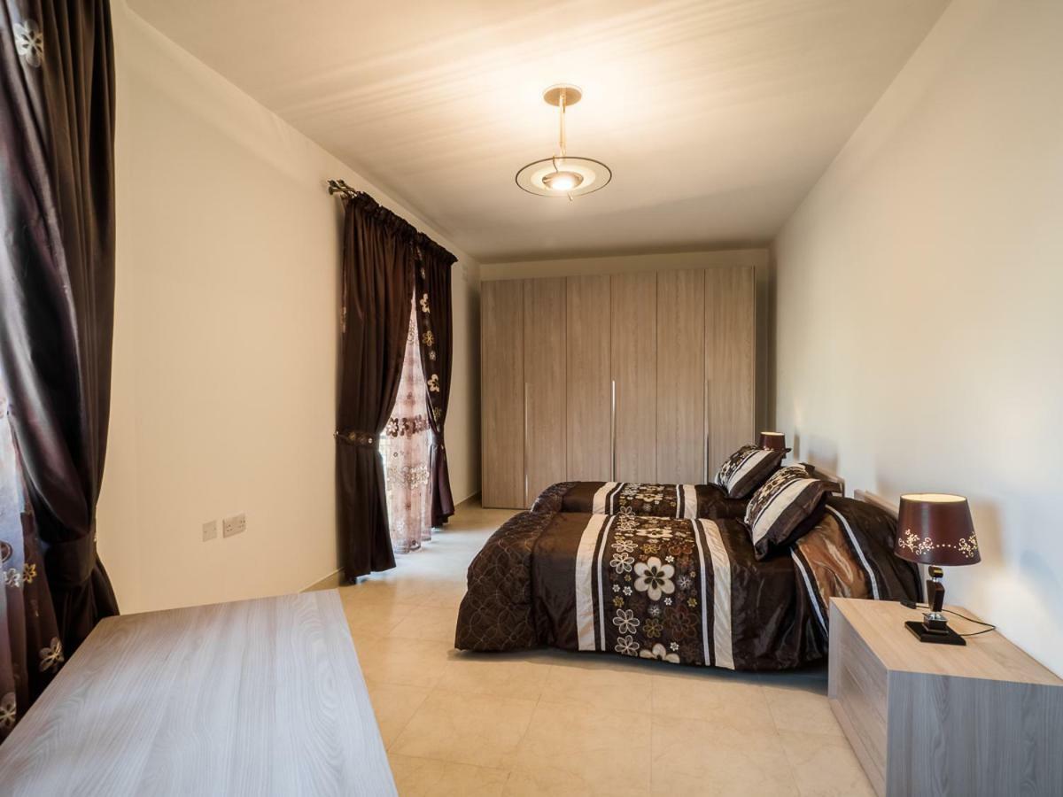 Landmark Apartment Birżebbuġa Extérieur photo